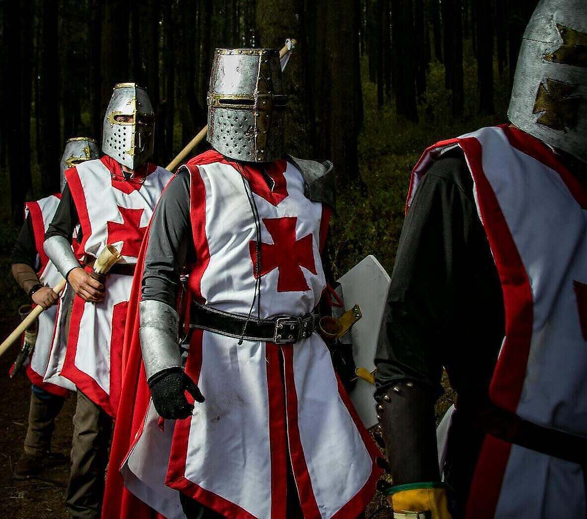 The Knights in Tarot – Agents of Action and Change
