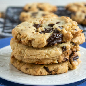 Walnut Chocolate Chip Cookies