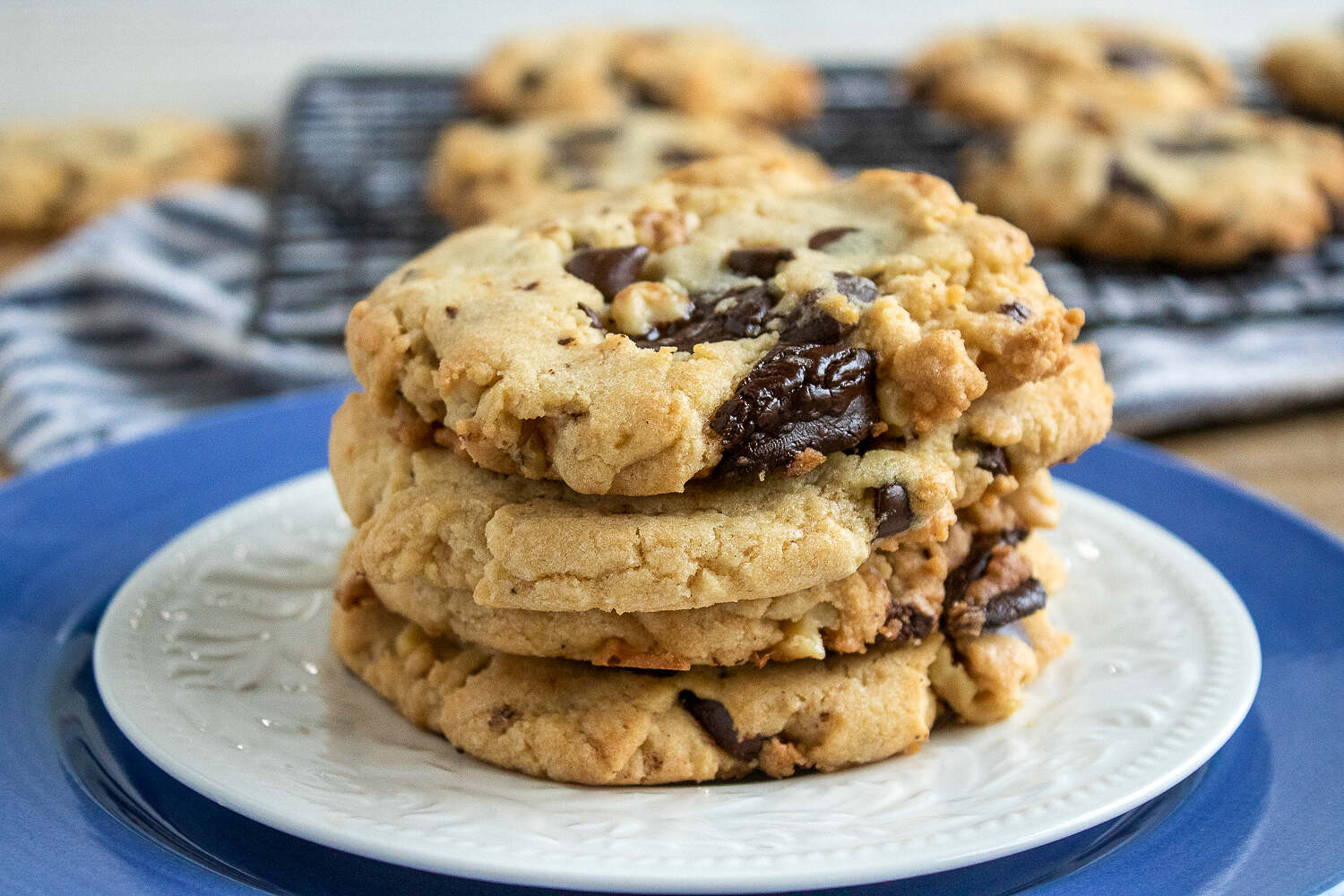 Walnut Chocolate Chip Cookies