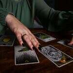 A Gentle Guide for New Tarot Readers