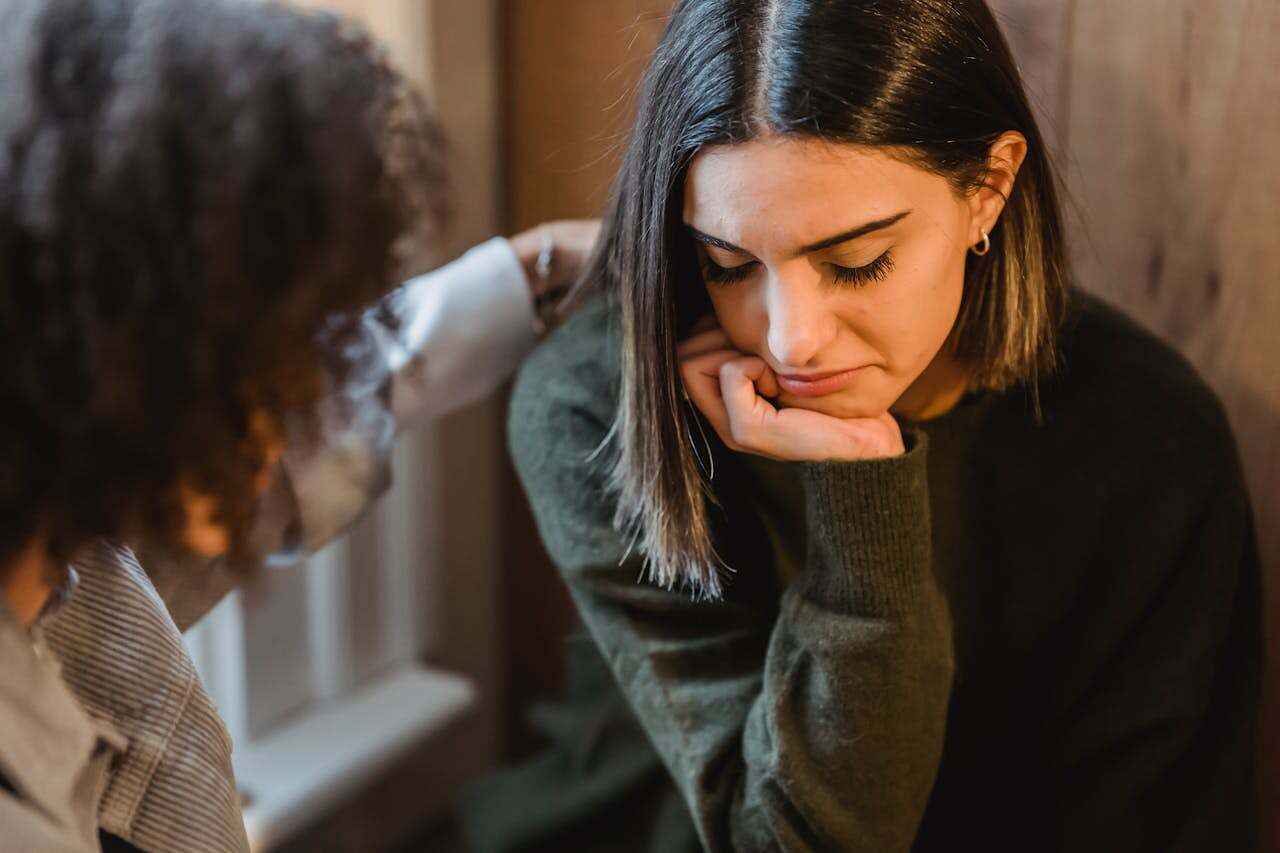 Helping Sitters Feel Comfortable in a Reading