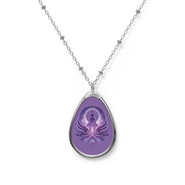 Radiant Oval Necklace with Ethereal Design – A Spiritual Sparkle for Every Celebration