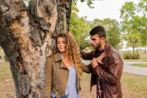Image of a couple in an obvious argument