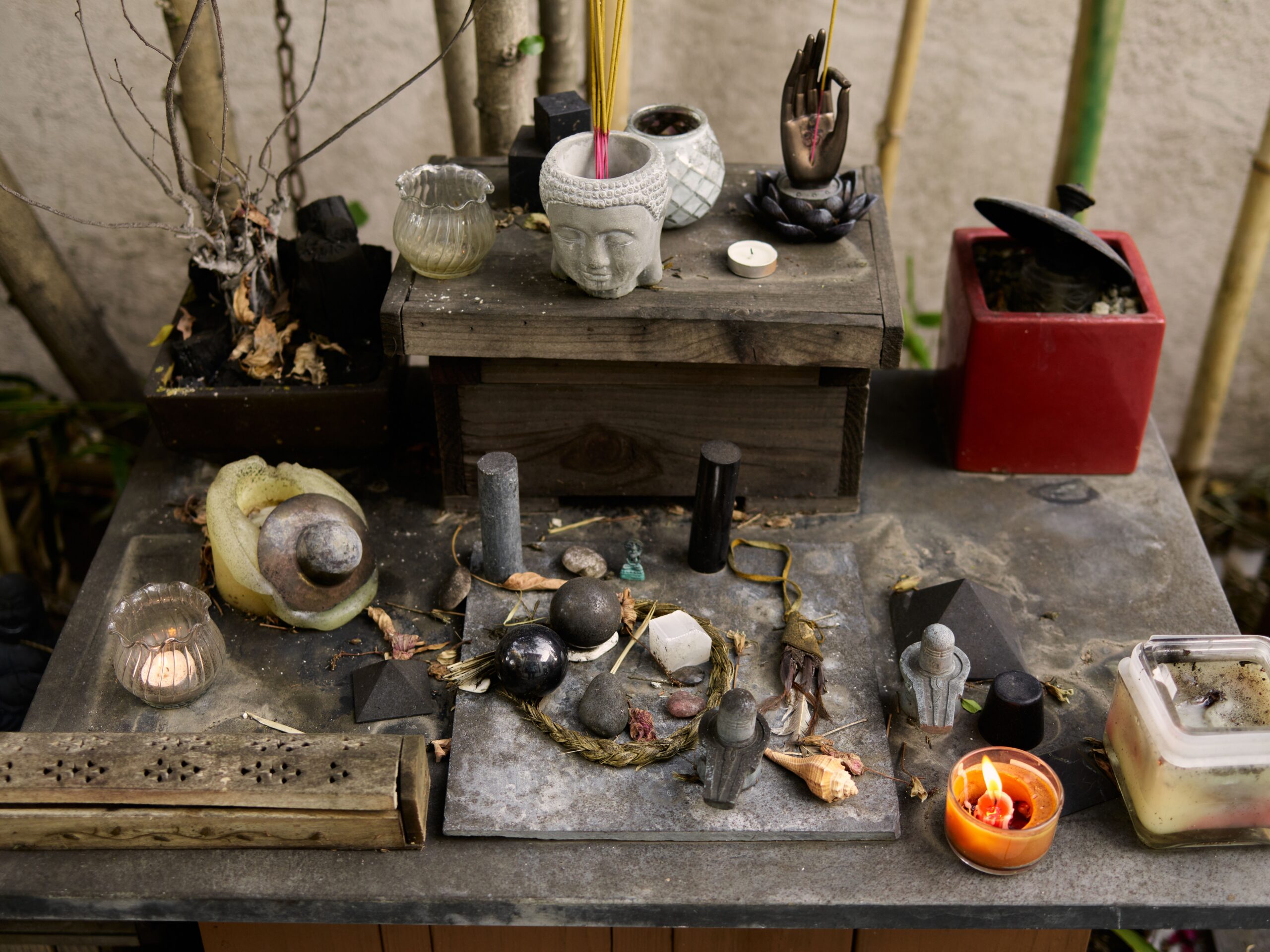 How to Build a Simple Altar Without Breaking the Bank